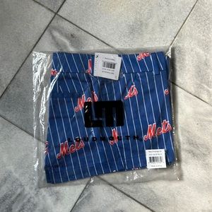 NWT ladies LoudMouth golf shorts Sz 8